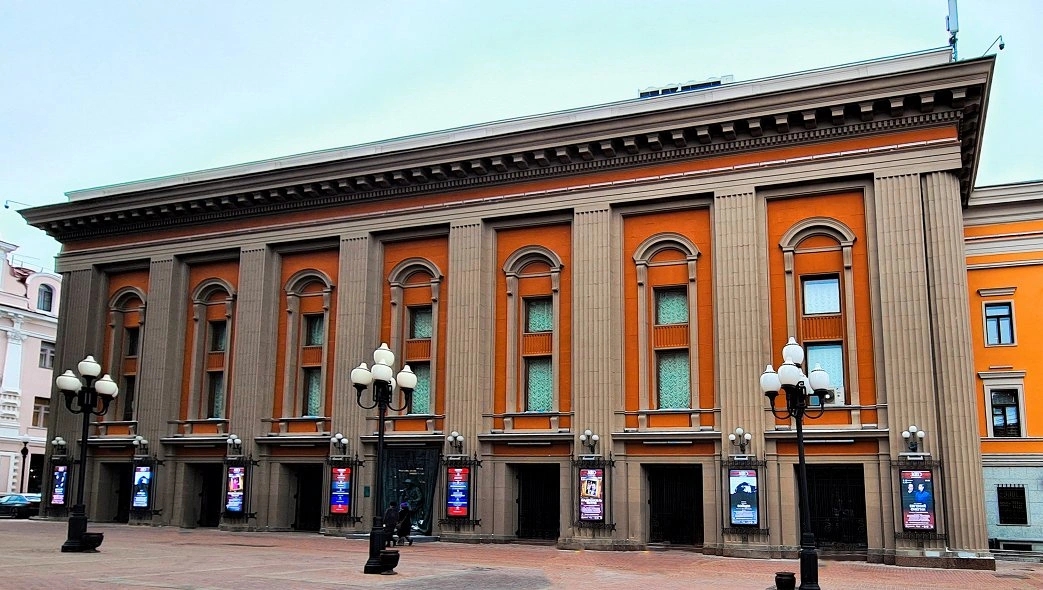 Основатель театра